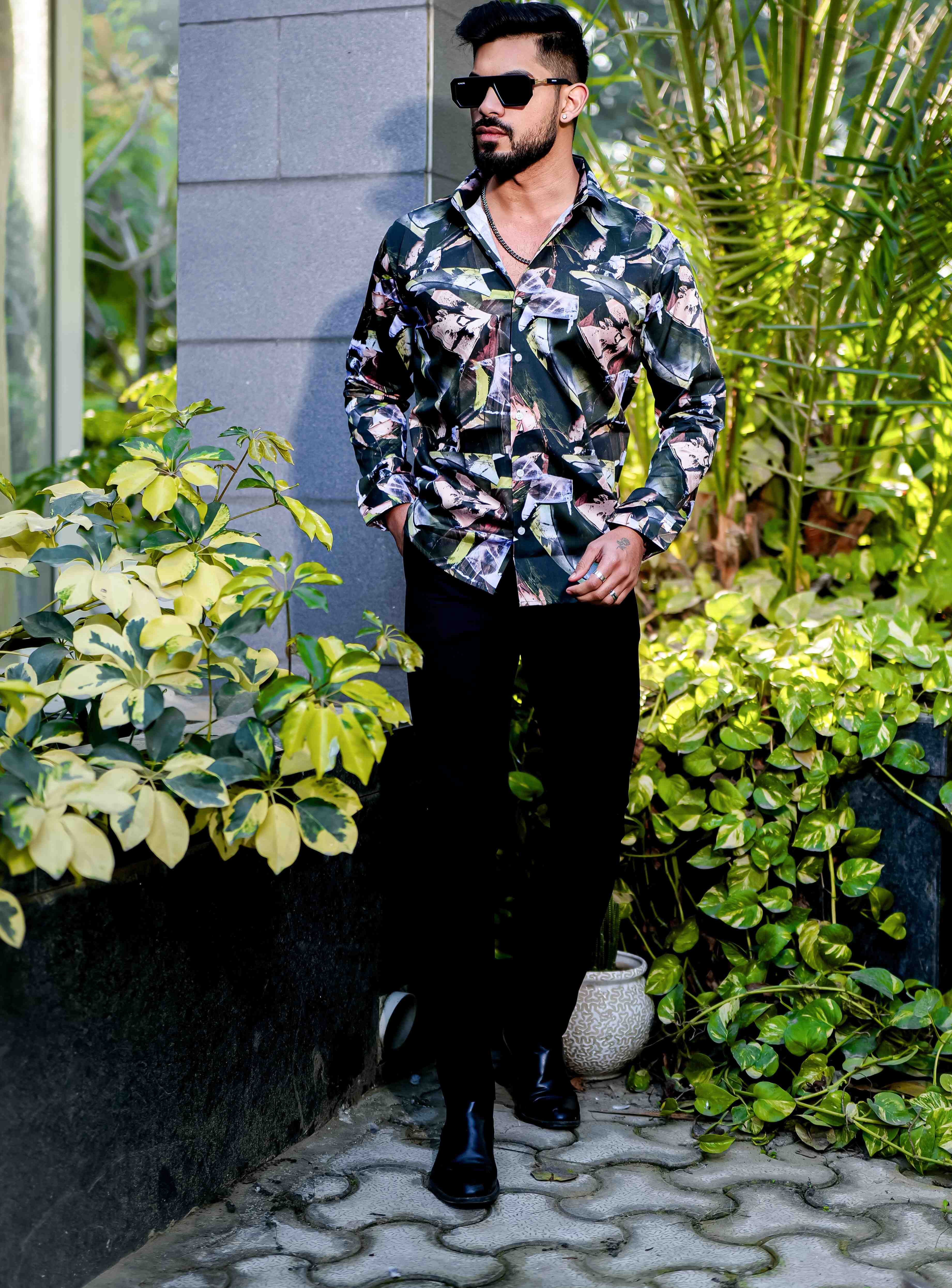 Black Giza Cotton Print Premium Shirt