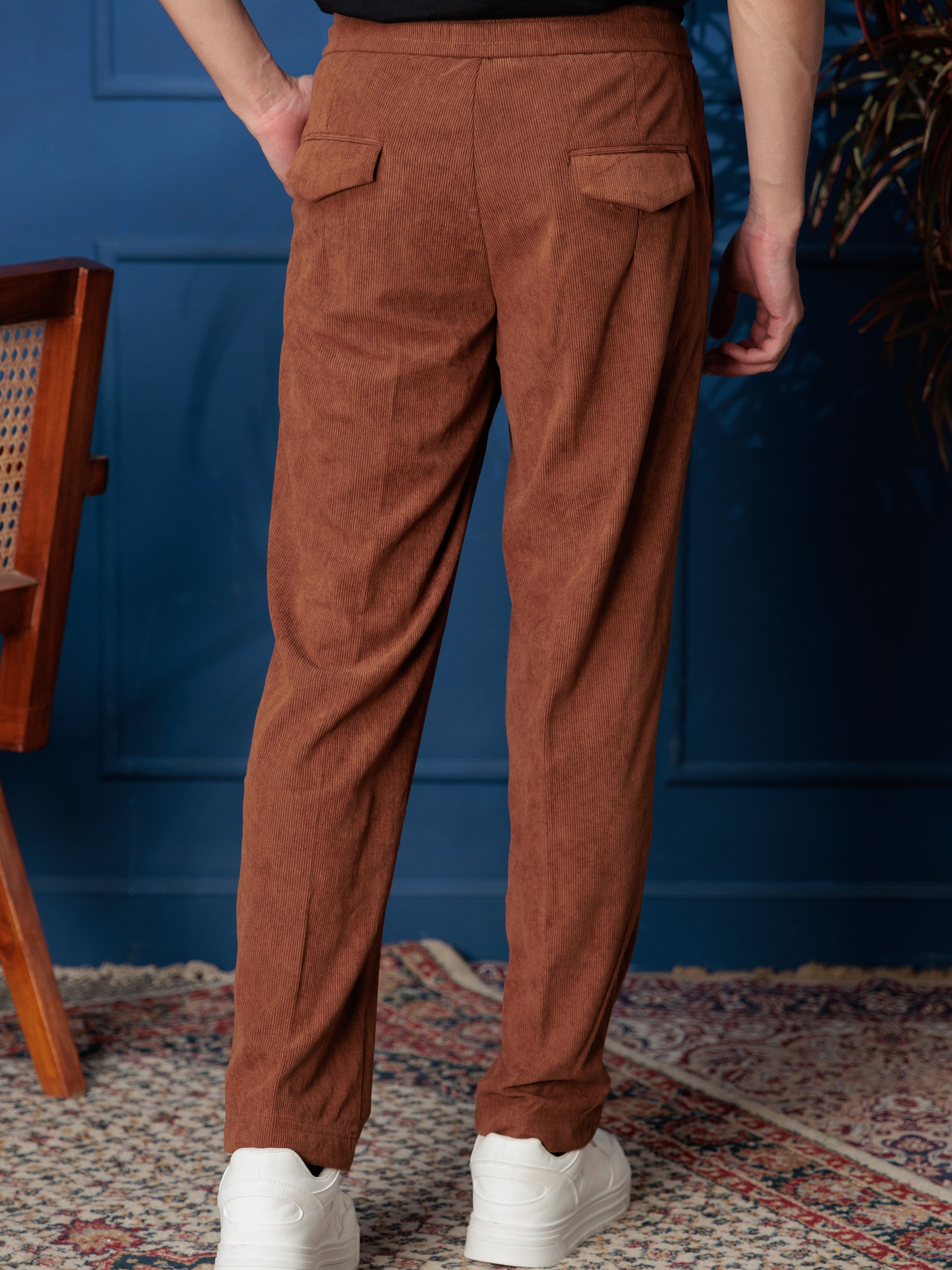 FOOMER BROWN CORDUROY RELAXED FIT TROUSERS FOR MEN'S