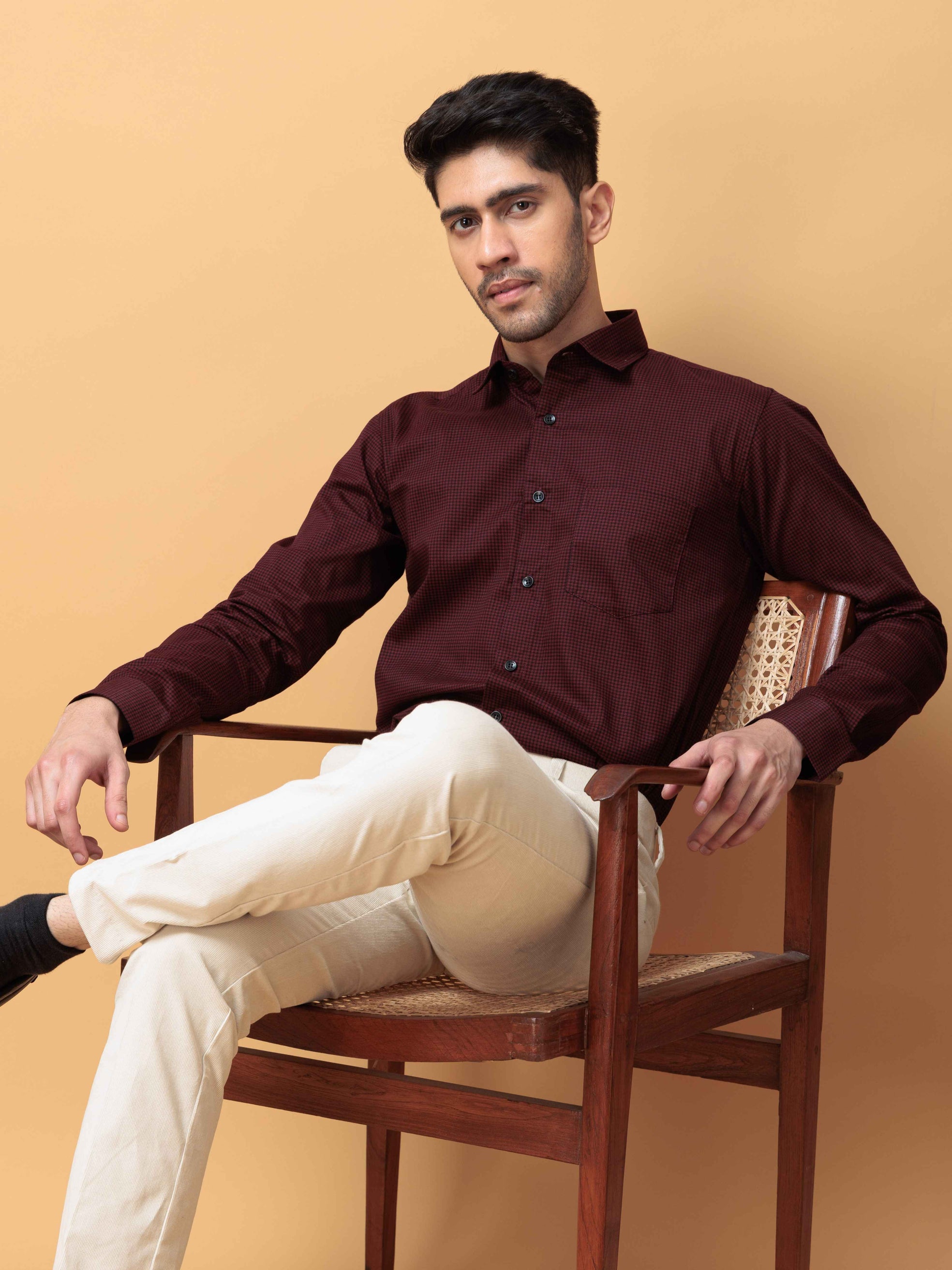 FOOMER WINE MINI CHECKED COTTON CASUAL SHIRT FOR MEN'S