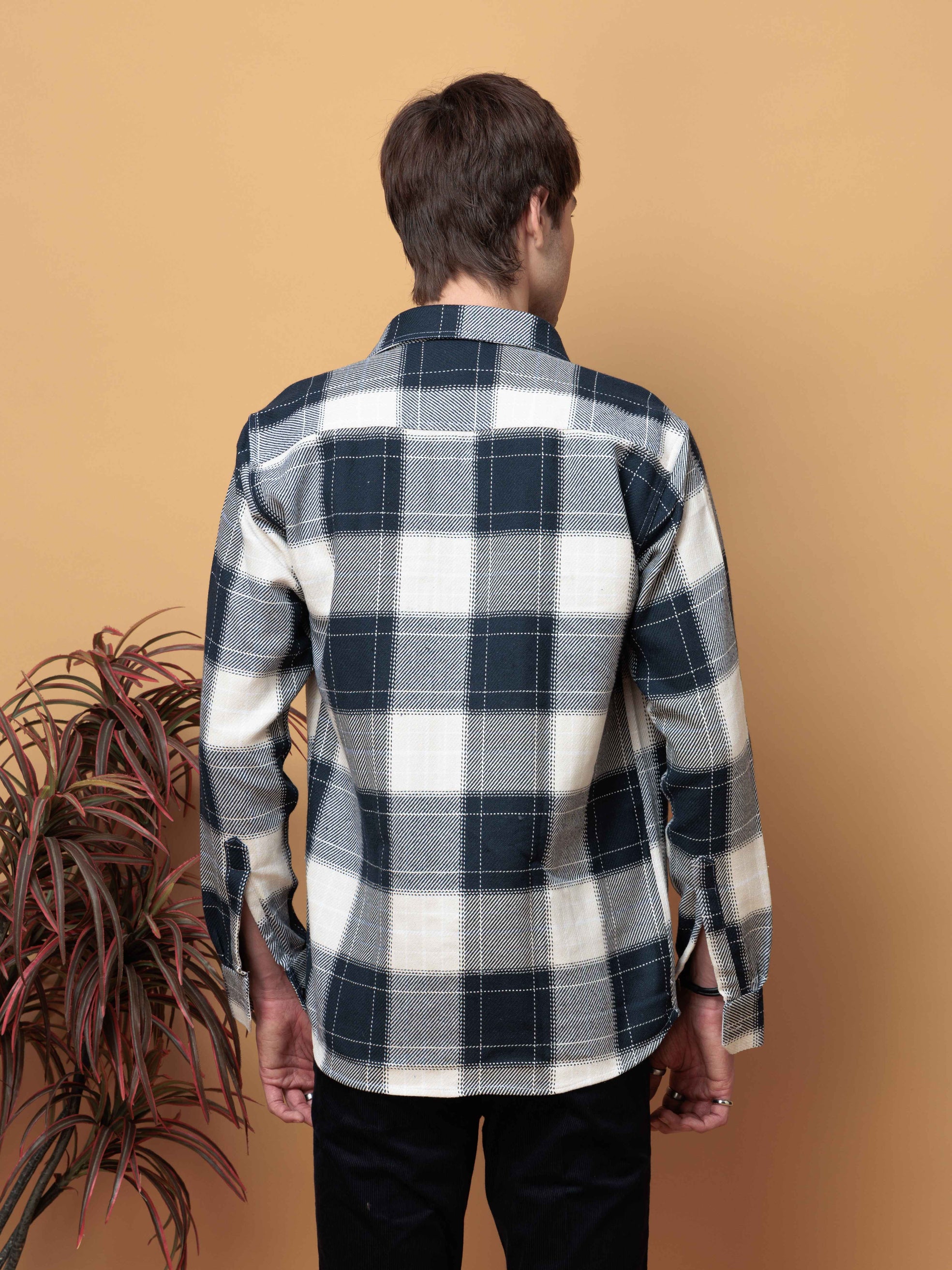 FOOMER TARTAN NAVY CHECKED COTTON CASUAL SHIRT FOR MEN'S