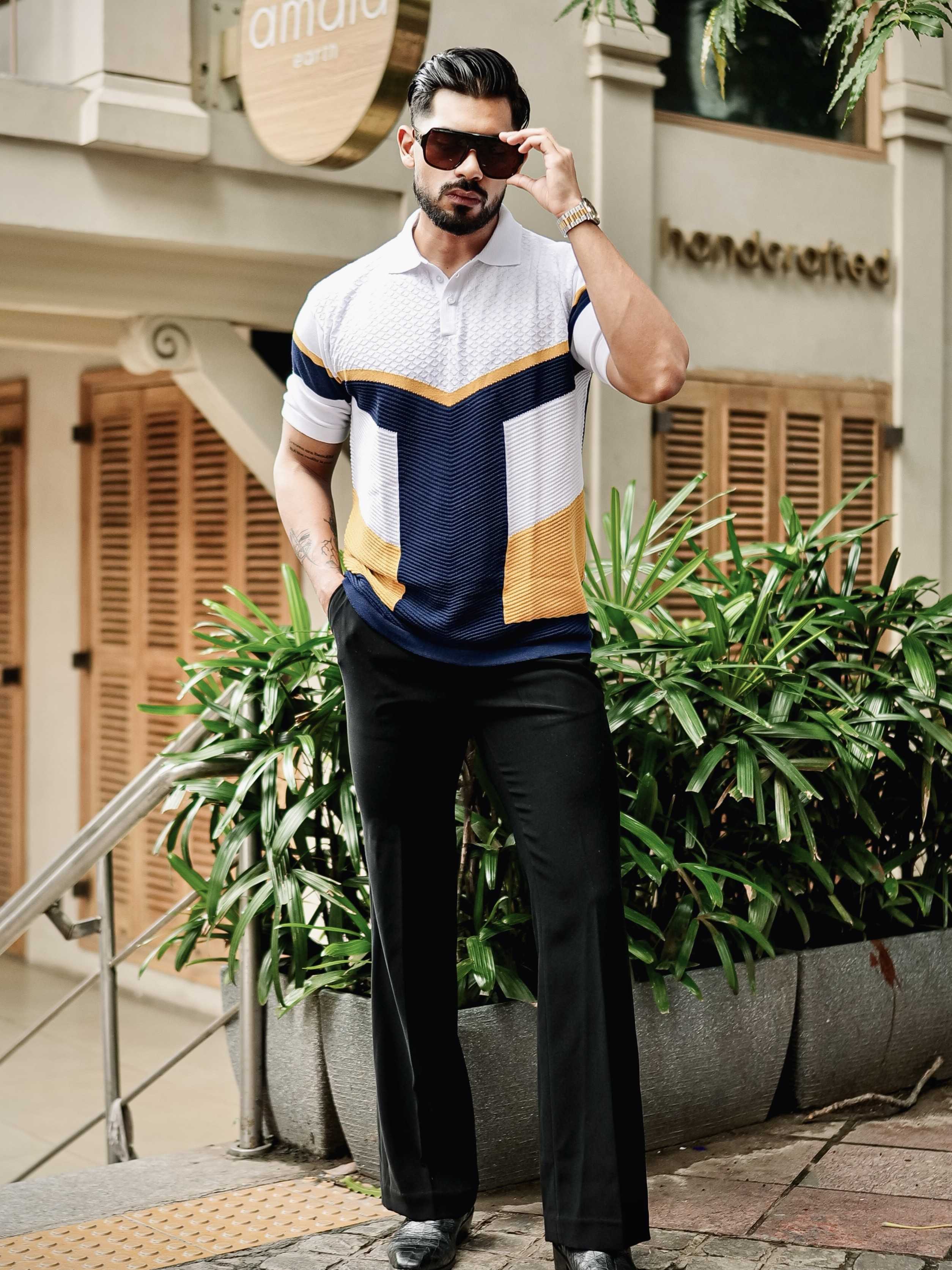 FOOMER WHITE AND NAVY HALF SLEEVE KNITTED TSHIRT FOR MEN'S