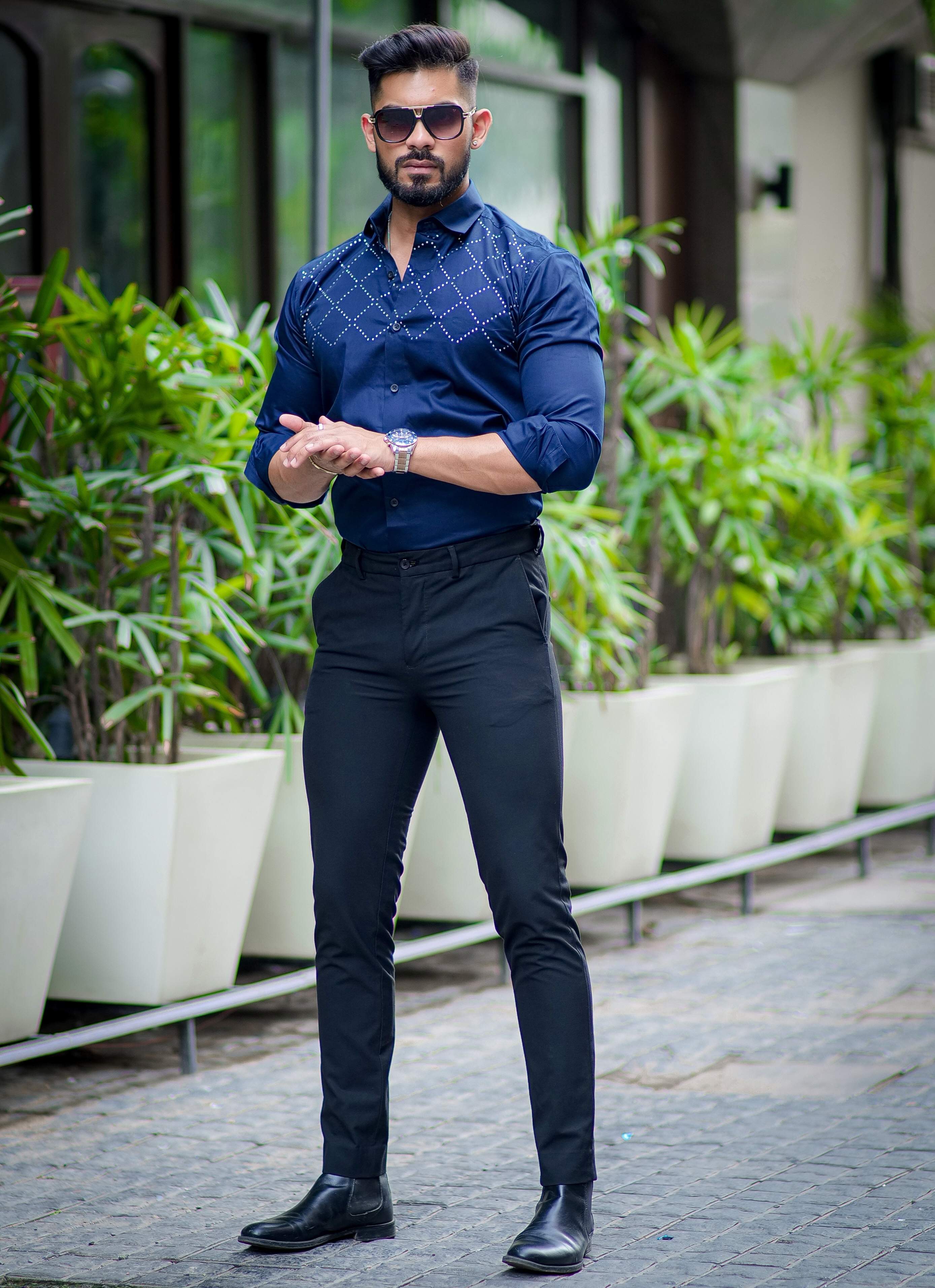 Navy sales blue shirt